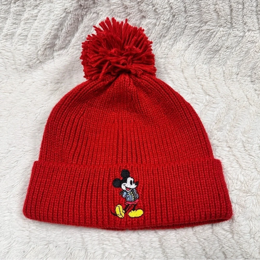 Baby GAP Red Mickey Mouse Embroidered Beanie Disney,M. EUC!
